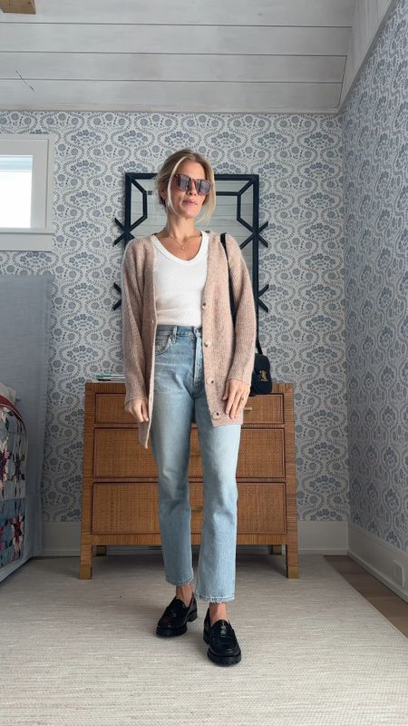how to style denim and white tee - size xs - TTS 