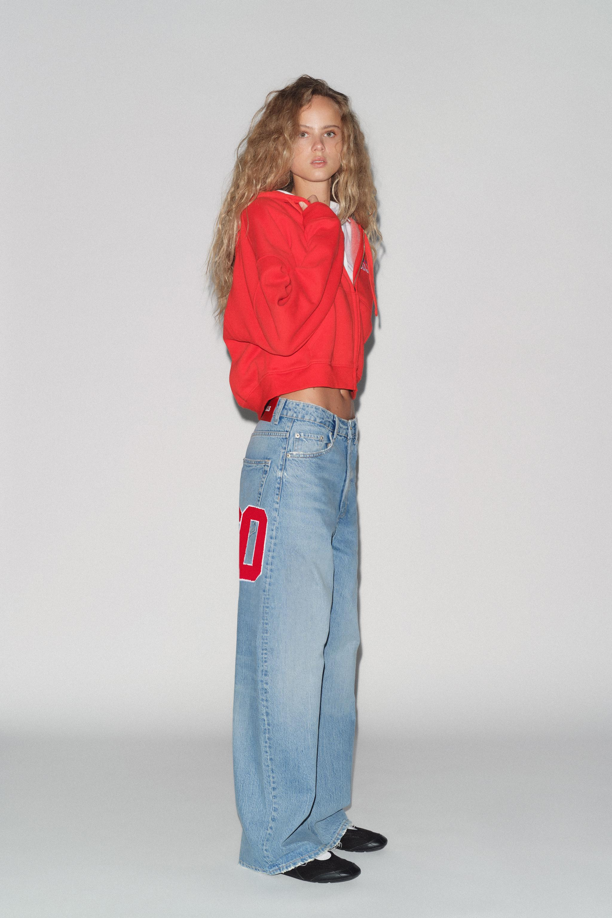 TRF MID-RISE BAGGY NFL JEANS | Zara US