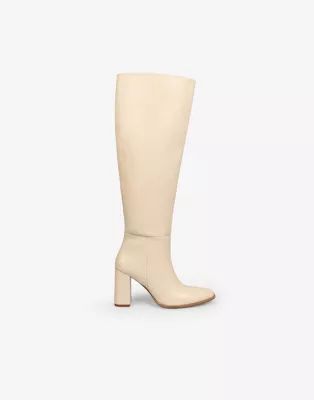 Scalpers - Bottes à talon hauteur genou en cuir - Beige | ASOS (Global)