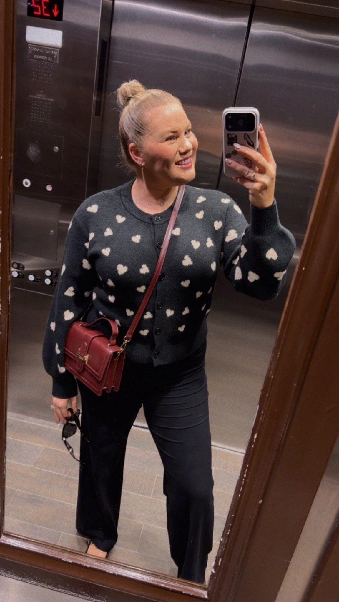 The perfect Valentines/Galentines Day sweater 

#LTKootd