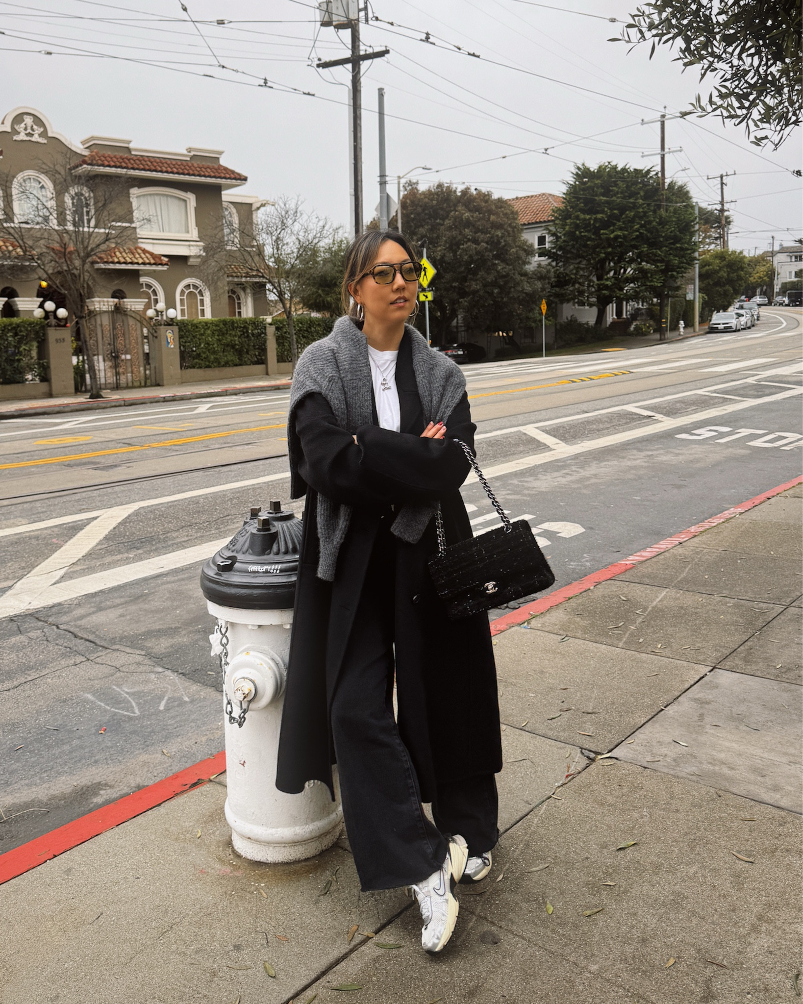 Jeans and shoes run true to size. I’m wearing size 26 in the jeans  