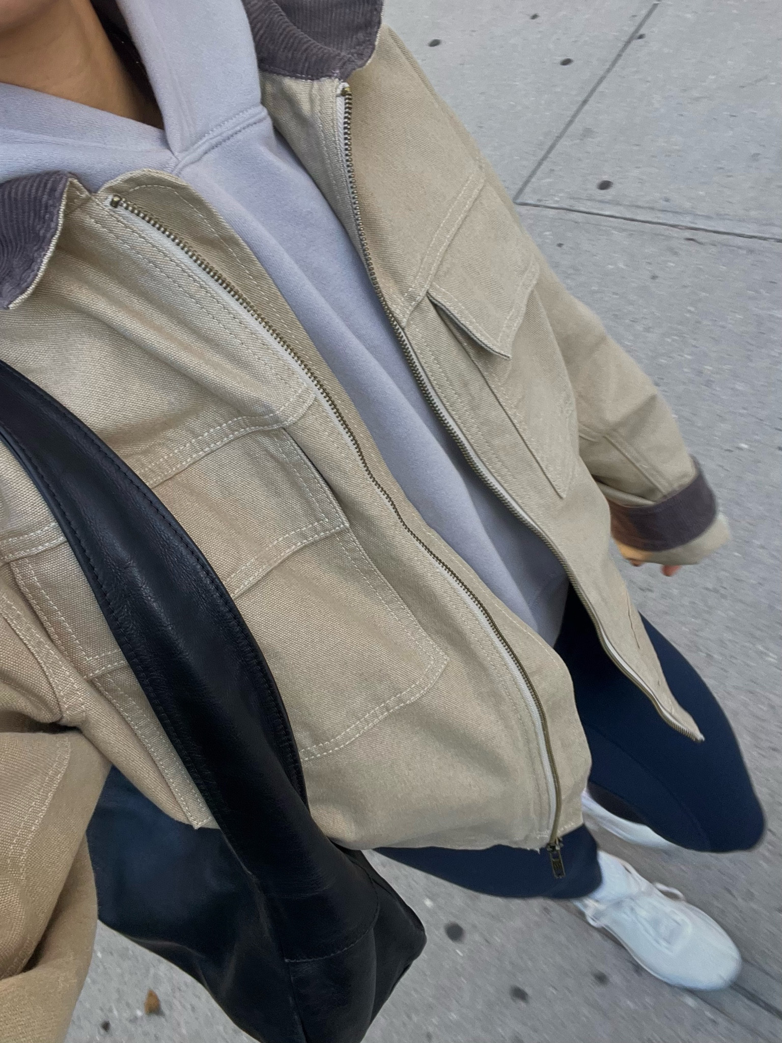 the perfect oversized barn jacket for fall! i took a men’s medium and it’s such a great fit. ideal for layering! 

#LTKSeasonal