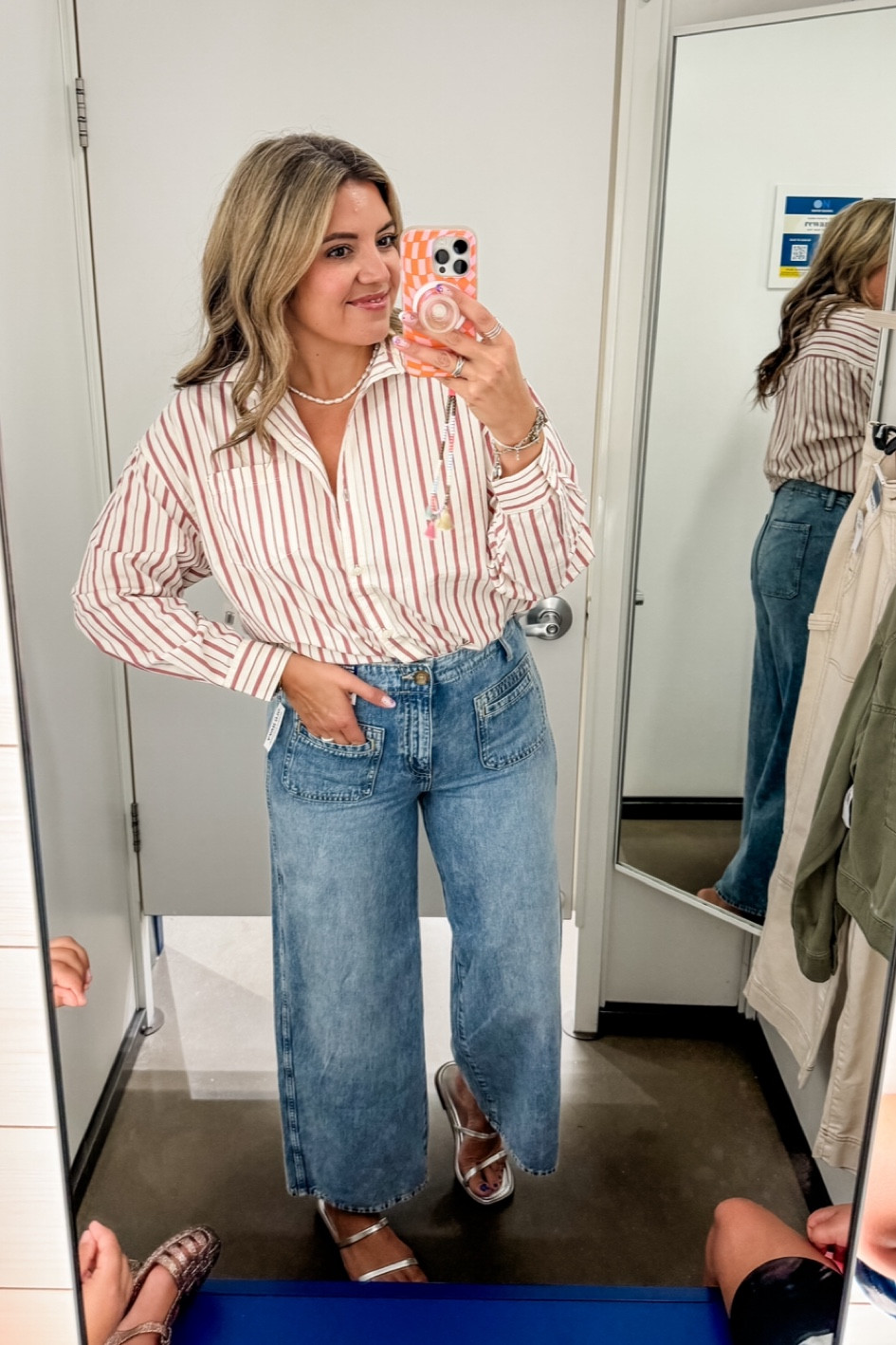 Old Navy try on! Size 8 new arrivals @oldnavy
Striped top runs oversized. In a size small. Jeans fit slightly big. Size down in between. I’m in a 8.
#oldnavy #size8 #oldnavystyle 50% off 

#LTKSaleAlert #LTKFindsUnder100 #LTKFindsUnder50