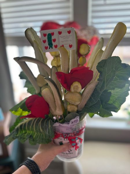 Make a pickle bouquet for Valentine’s Day!
#valentinesday #pickles #giftideas #bouquets

#LTKfamily #LTKparties #LTKSeasonal