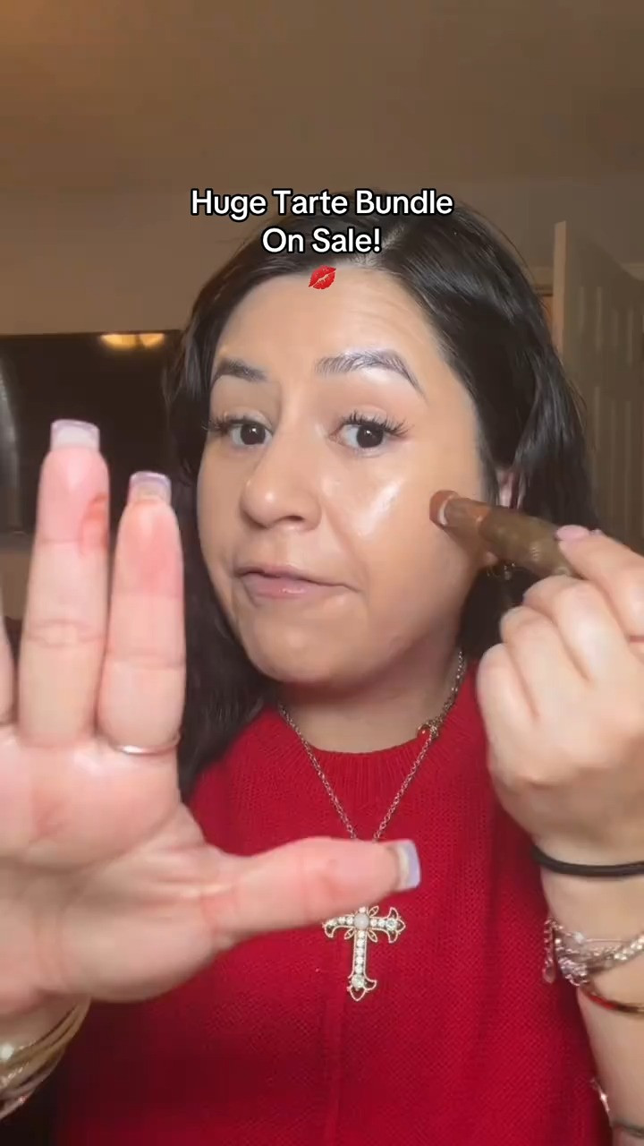 The easiest blush and bronzer duo to give the most flawless contour! 

 #tartecosmetics #tarte #tartesculpttape #liquidbronzer #liquidblush #LTKselfcare #LTKU #LTKBeauty
