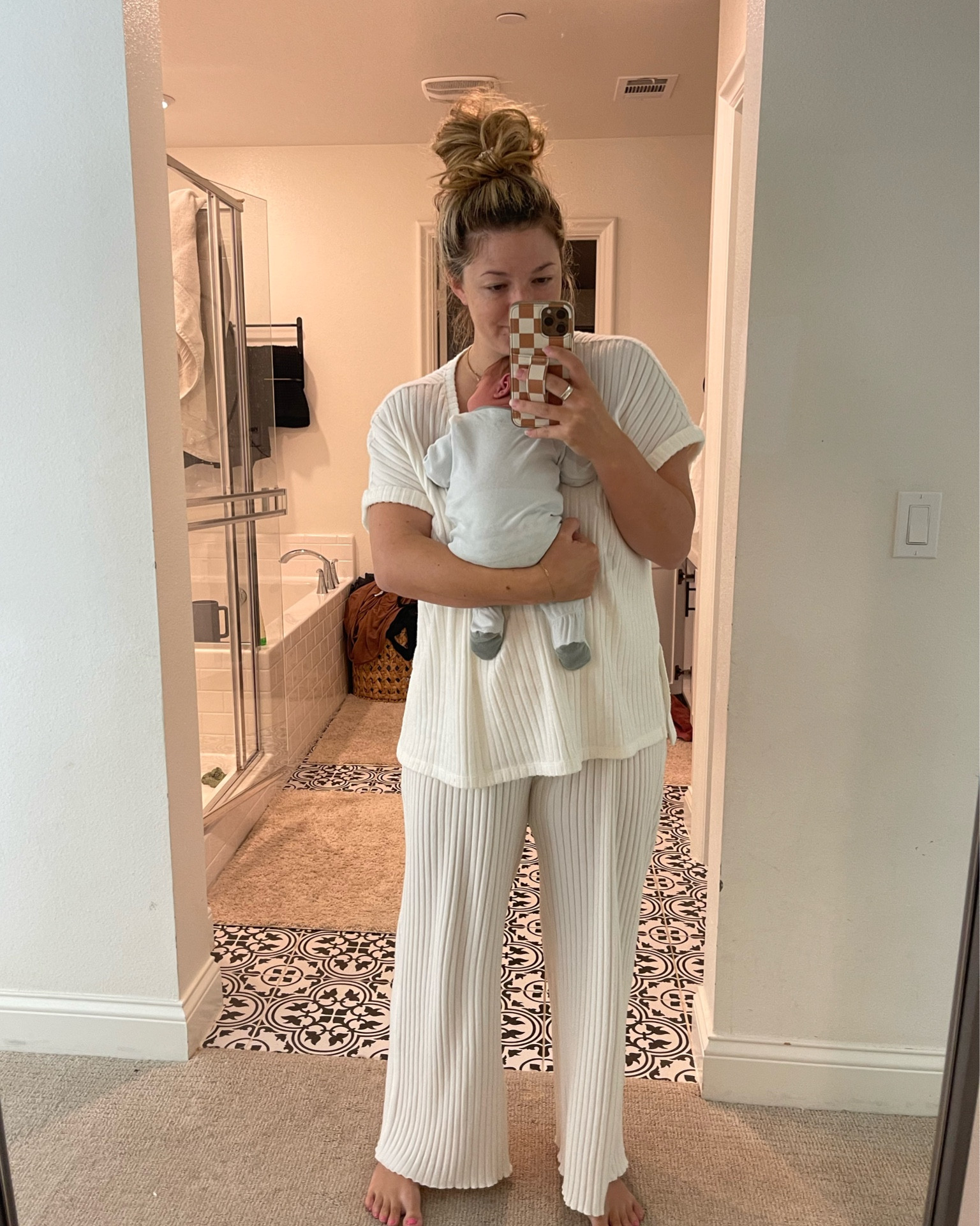 The coziest lounge set! 