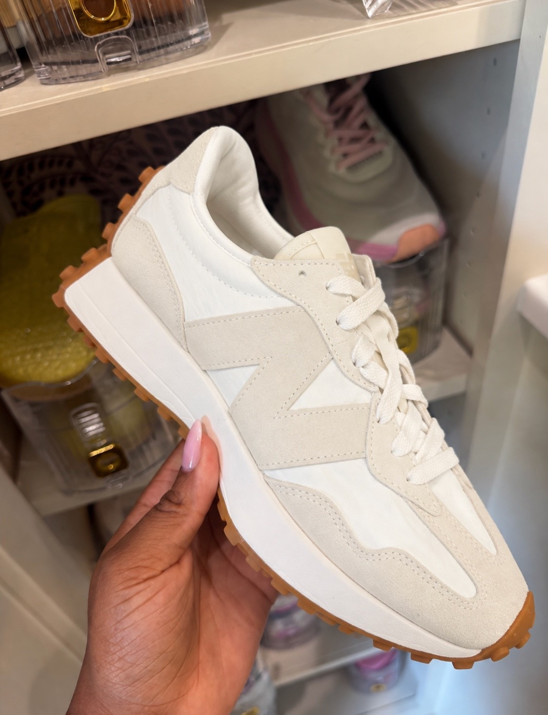 New Balance20% off ALL colors!! Use code FALL20 👏🏾

#LTKSaleAlert #LTKSeasonal #LTKmomlife