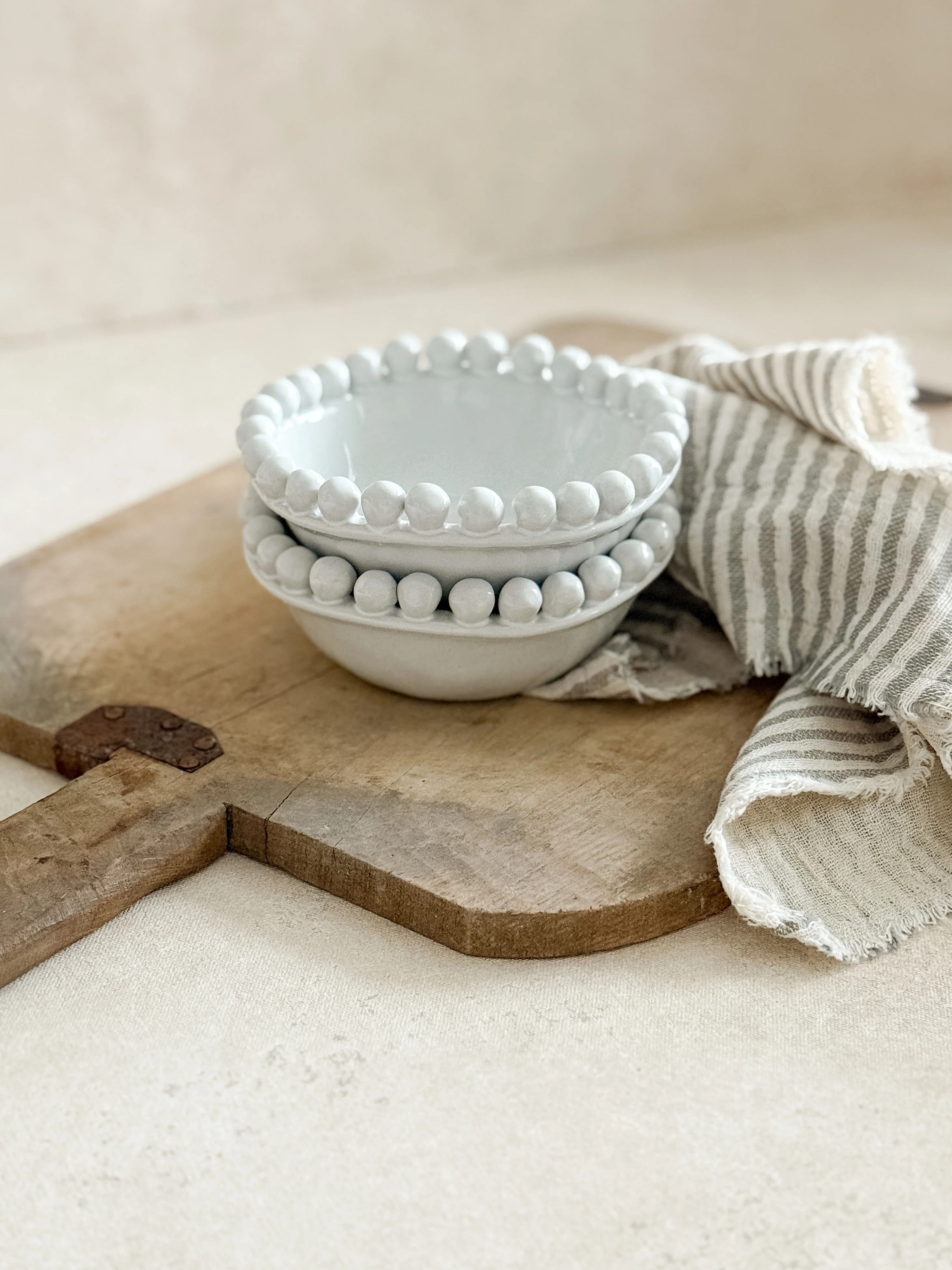 Beaded Ceramic Bowl in White | Cottage and Key