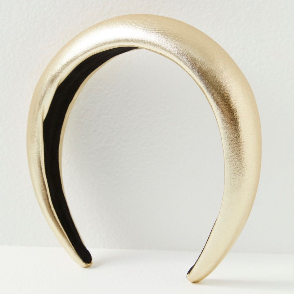 Headband, gold headband, metallic headband, metallic hair accessories 

#LTKstyletip #LTKHoliday #LTKbeauty