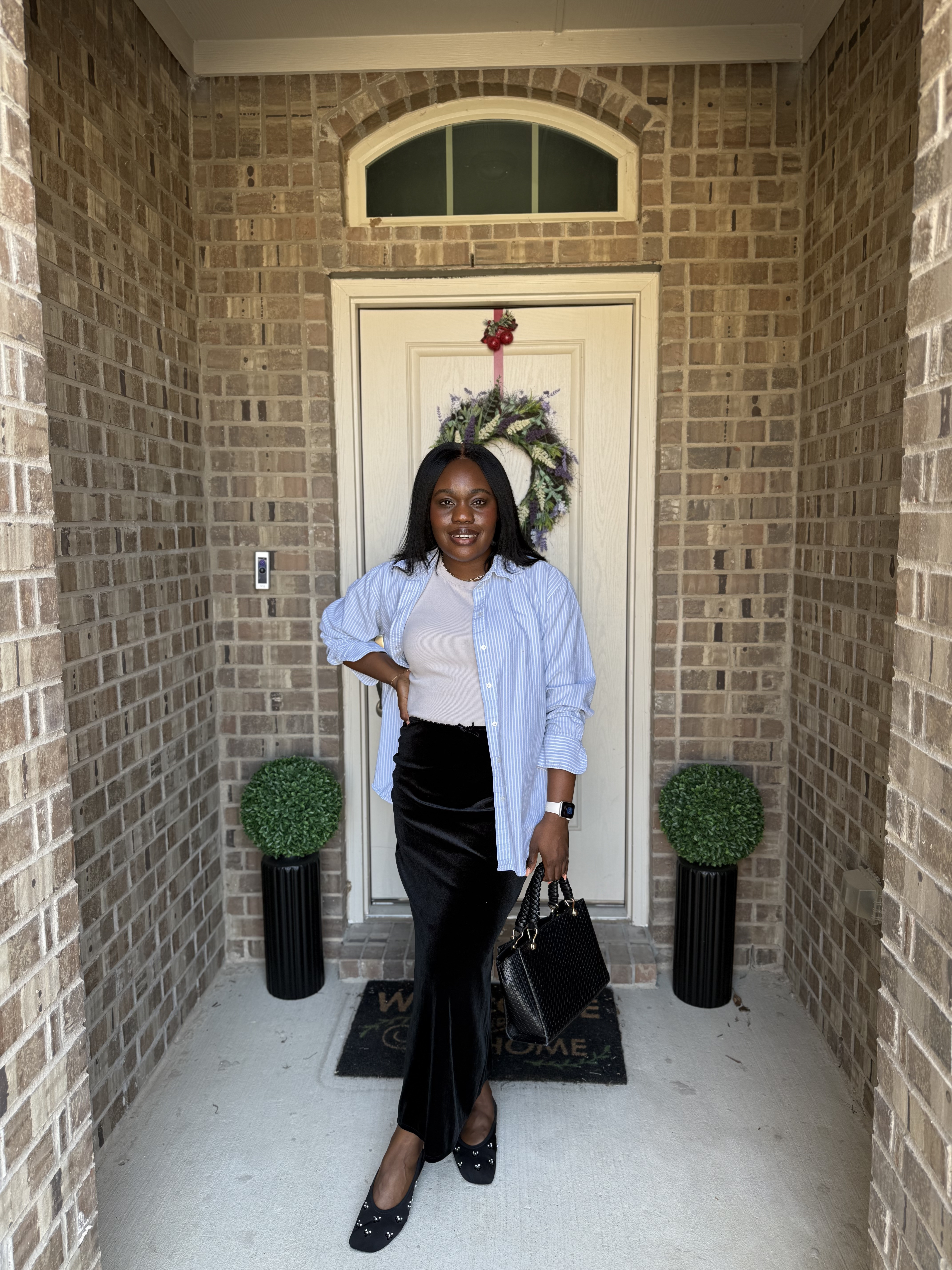 Casual Spring Outfit Idea  

 #LTKSpringSale #LTKmomlife #LTKMidsize