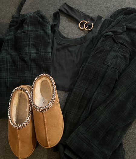 skims fleece plaid pajamas, ugg slippers, black tank, headband, gold accessories

#LTKstyletip