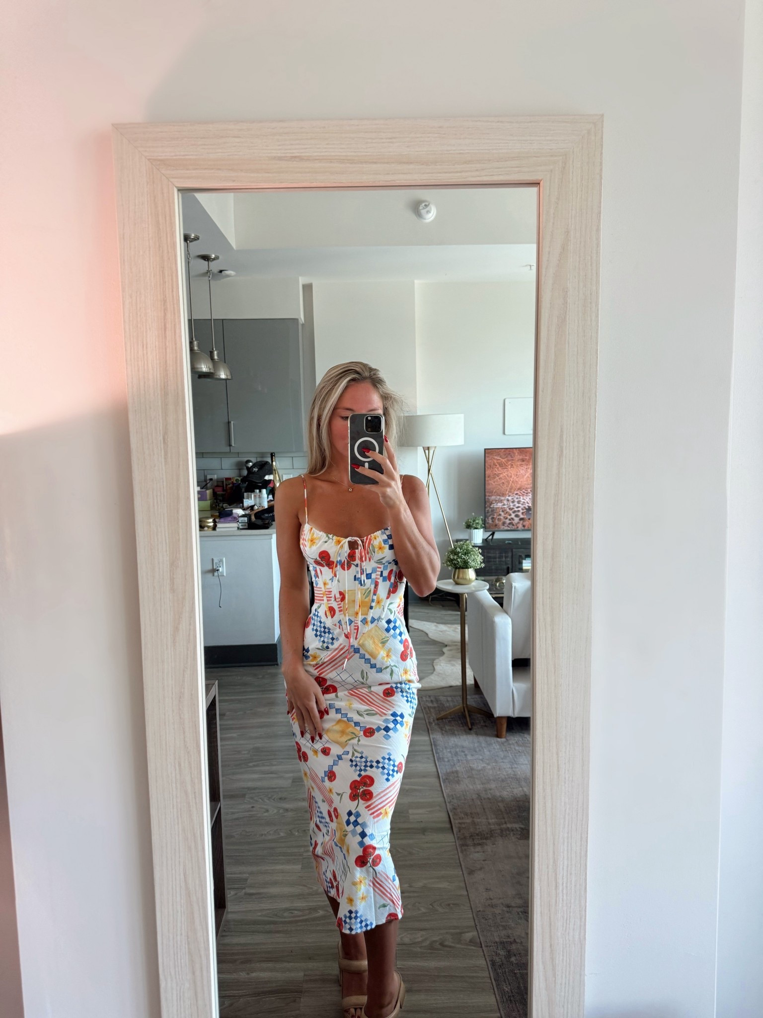 The perfect summer dress! I’m wearing a size 2

#LTKBeauty #LTKParties #LTKFindsUnder100
