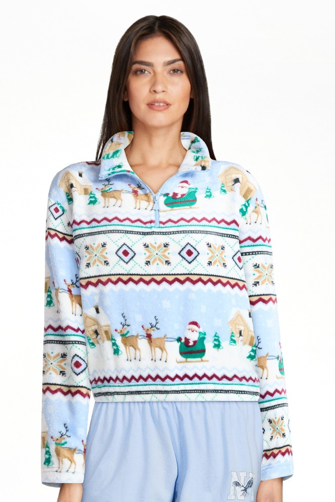 No Boundaries 1/4 Zip Mock Neck Plush Top with Long Sleeves, Women's | Walmart (US)