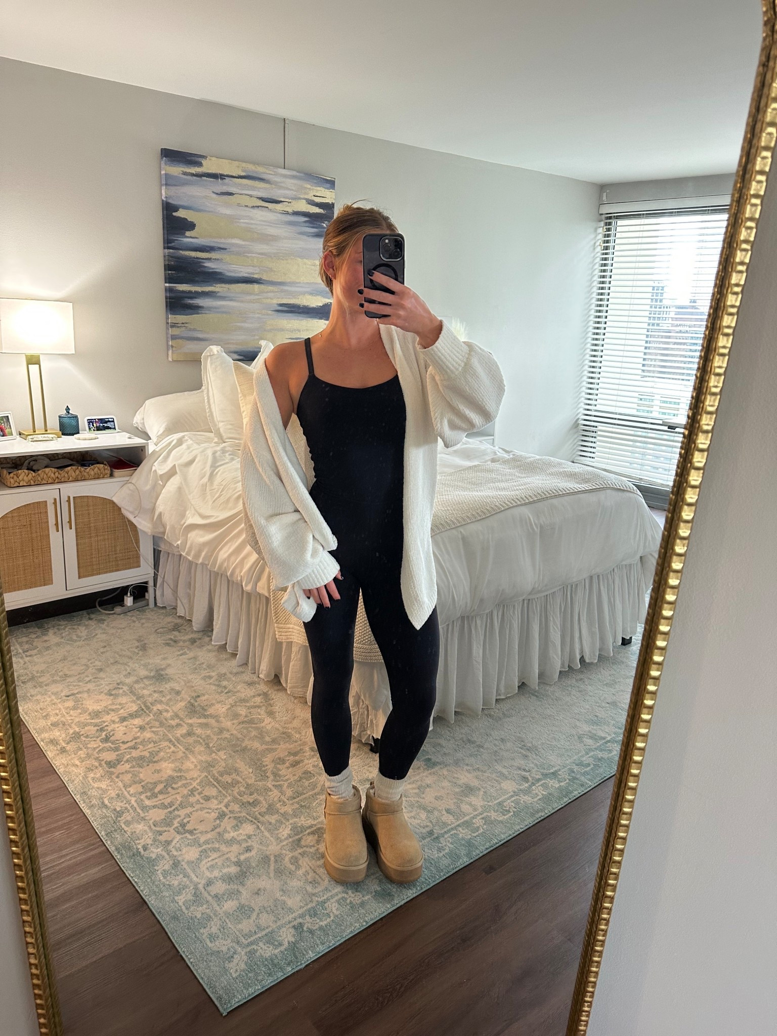 WFH Fit 🤍