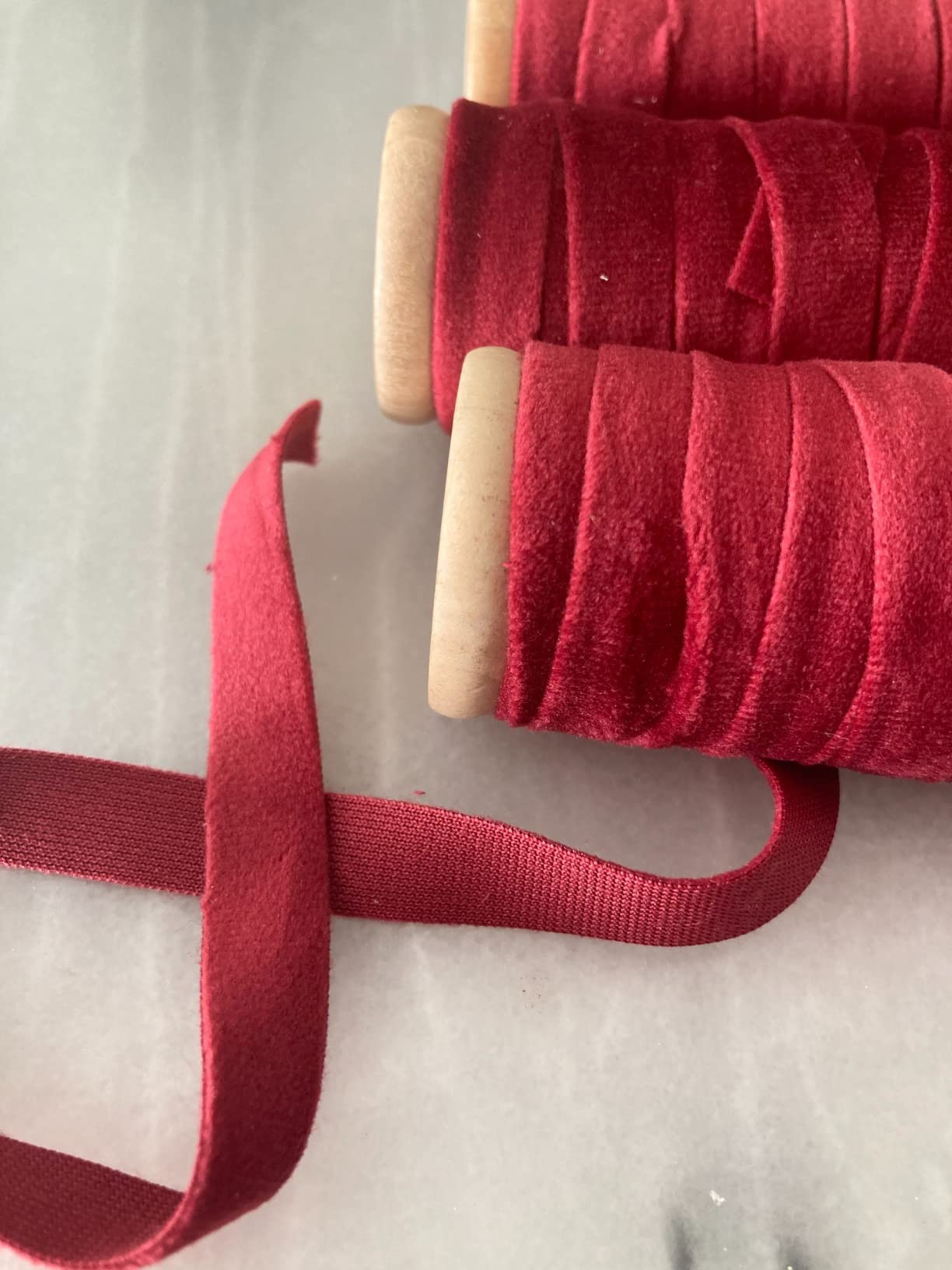 Vitalizart Red Velvet Ribbon Set 3/8" x 15 Yd Burgundy Wooden Spool Fabric Trim 3 Rolls * 5 Yd for Christmas Wreath Decoration Handmade Craft Ornaments Gift Wrapping & Bow Making | Amazon (US)