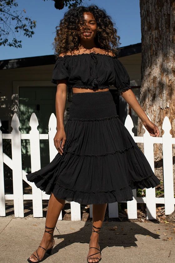 Summer Feeling Black Smocked Tiered Midi Skirt | Lulus (US)