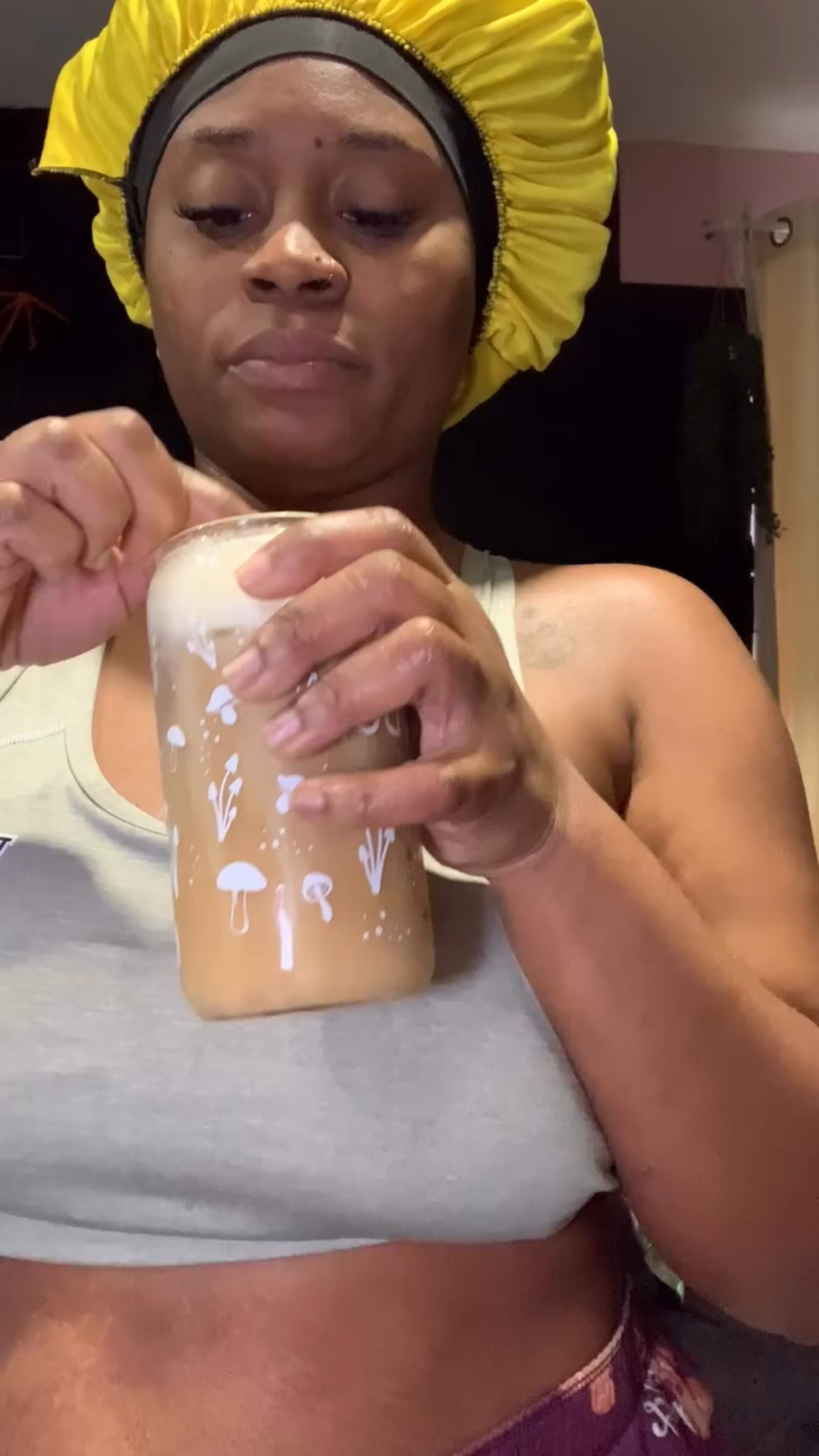 My stomach been acting real selective lately 😩☕ so I had to find something that don’t argue back.

Click on @everydaydose and get your free trial because peace starts with your stomach