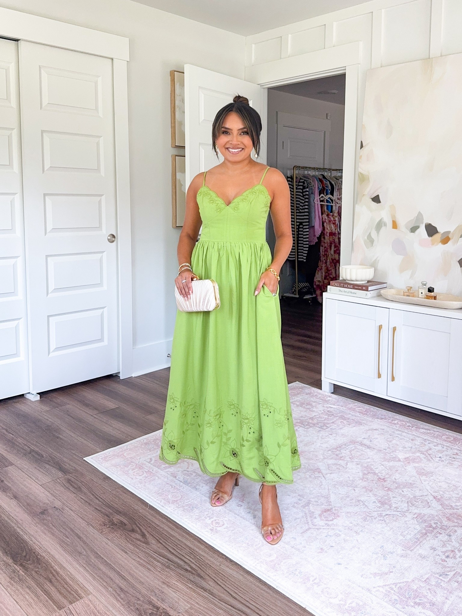 Green dress size xs TTS
Clear heels size 5 TTS



#LTKStyleTip #LTKWedding #LTKPetite