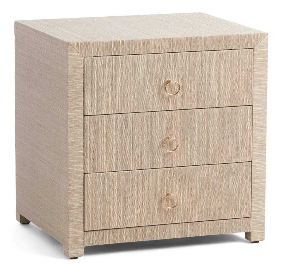 Love these grasscloth nightstands!! 

#LTKhome
