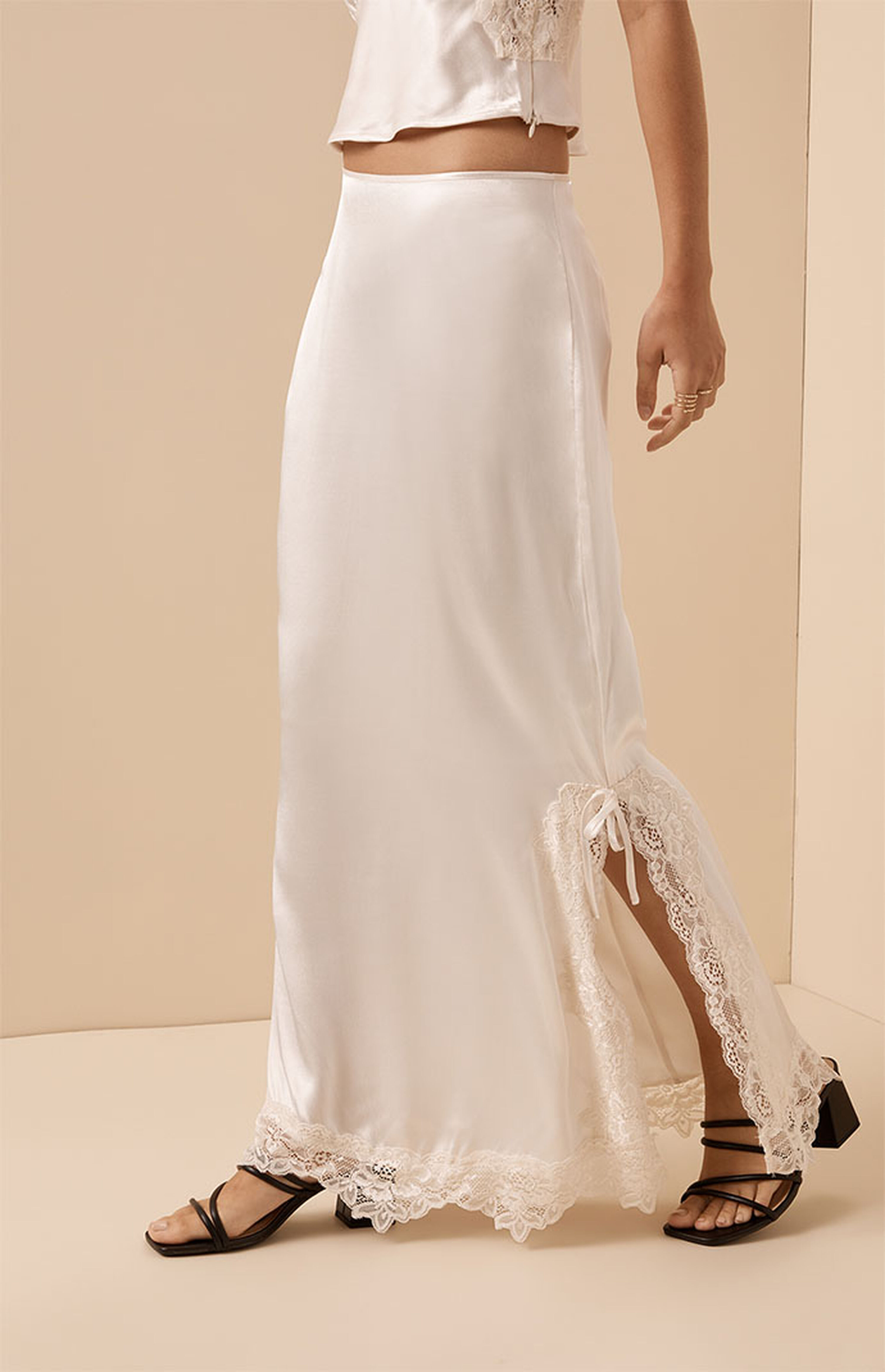 Beverly & Beck La Vita Lace Trim Maxi Skirt | PacSun