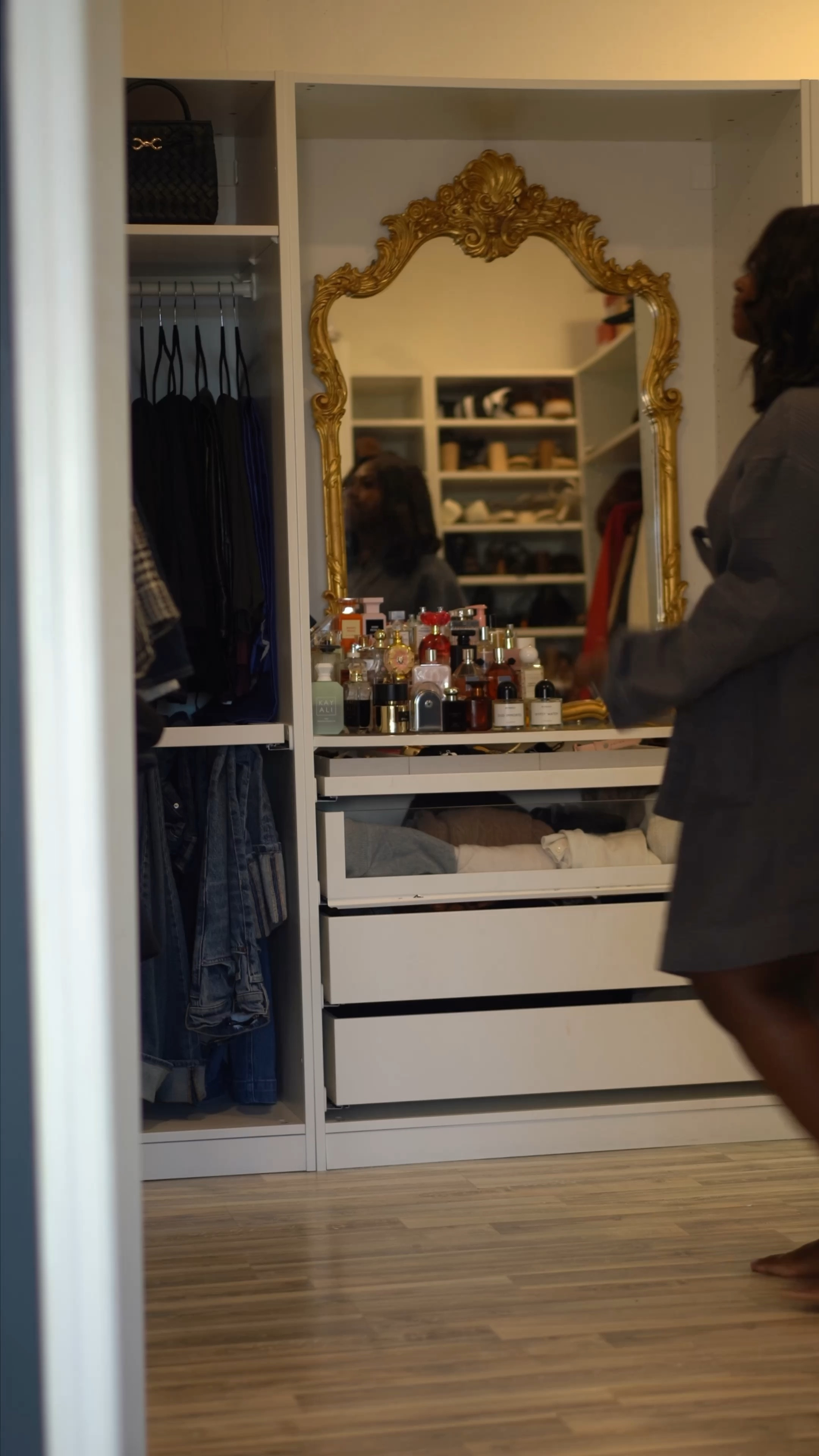 A chick closing look 

#LTKFindsUnder100 #LTKHoliday #LTKStyleTip