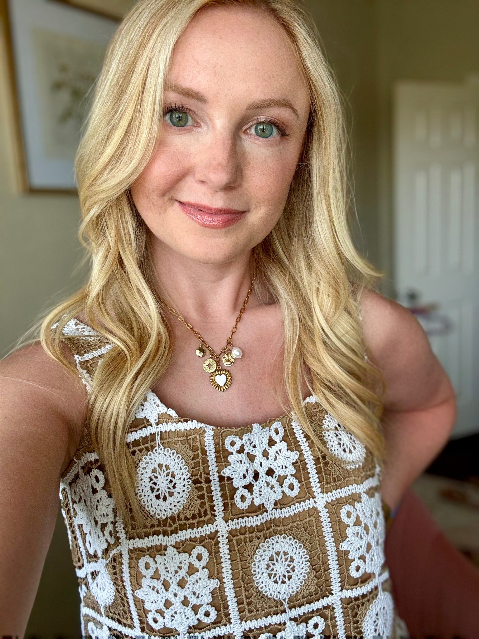 Summer lip combo! Liner is shade “humble” and gloss is “reef” 

#LTKBeauty #LTKSummerEdit #LTKFindsUnder50