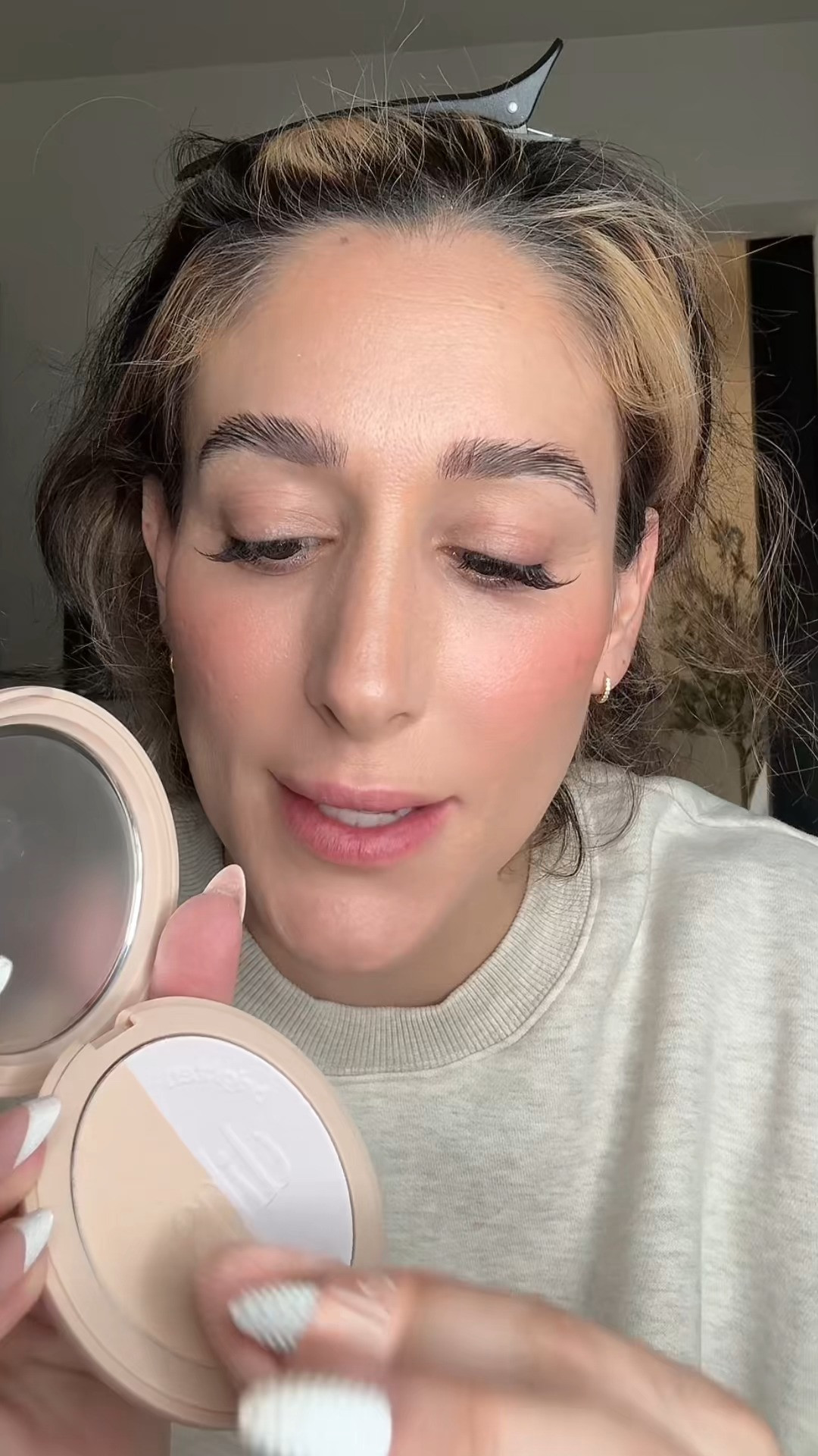 A setting powder that sets into your skin tone?? What else will they come out with!? 

 #LTKGiftGuide #LTKHoliday #LTKBeauty