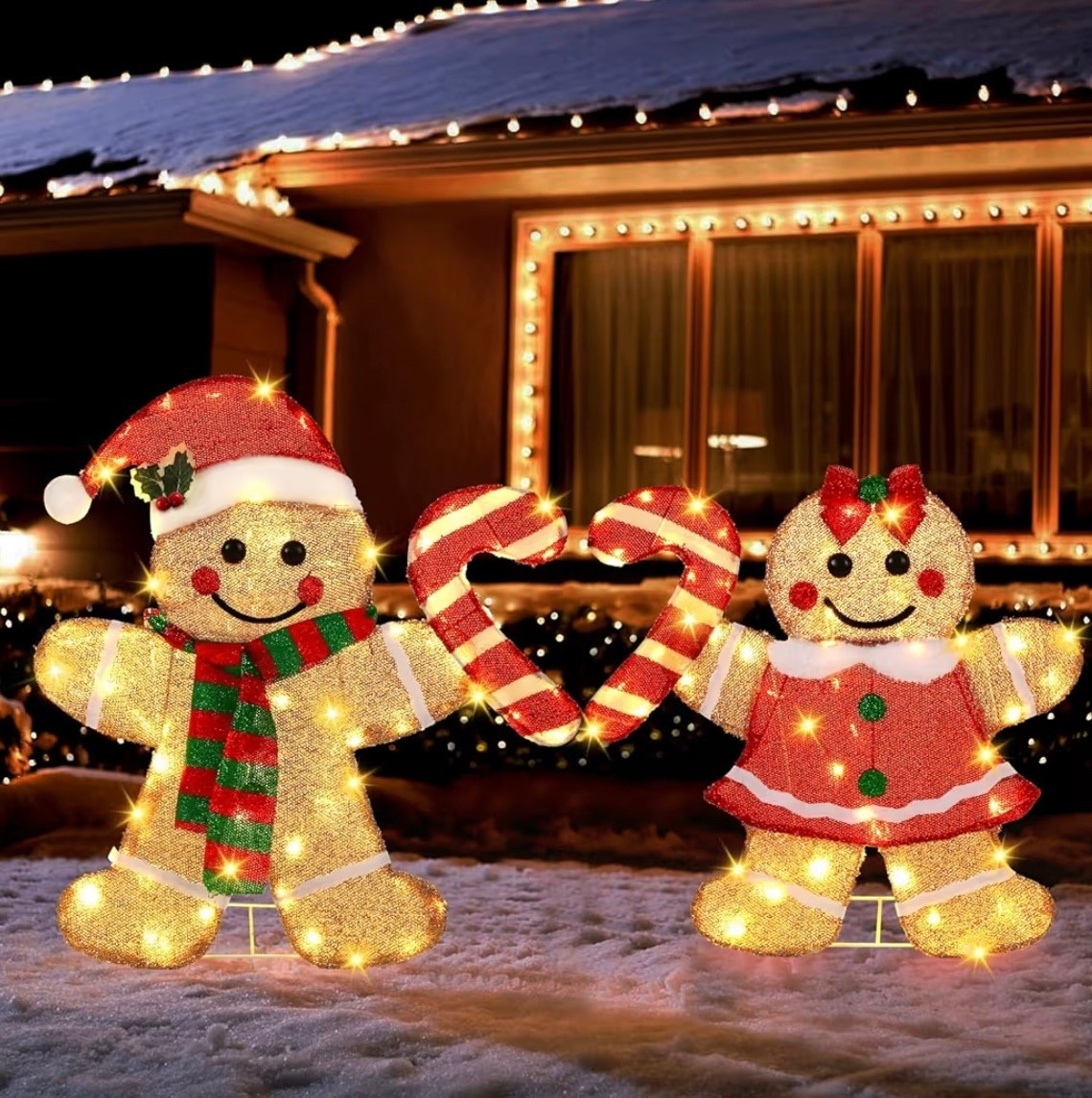 Cute outdoor Christmas decorations 

#LTKHoliday #LTKHome #LTKSeasonal