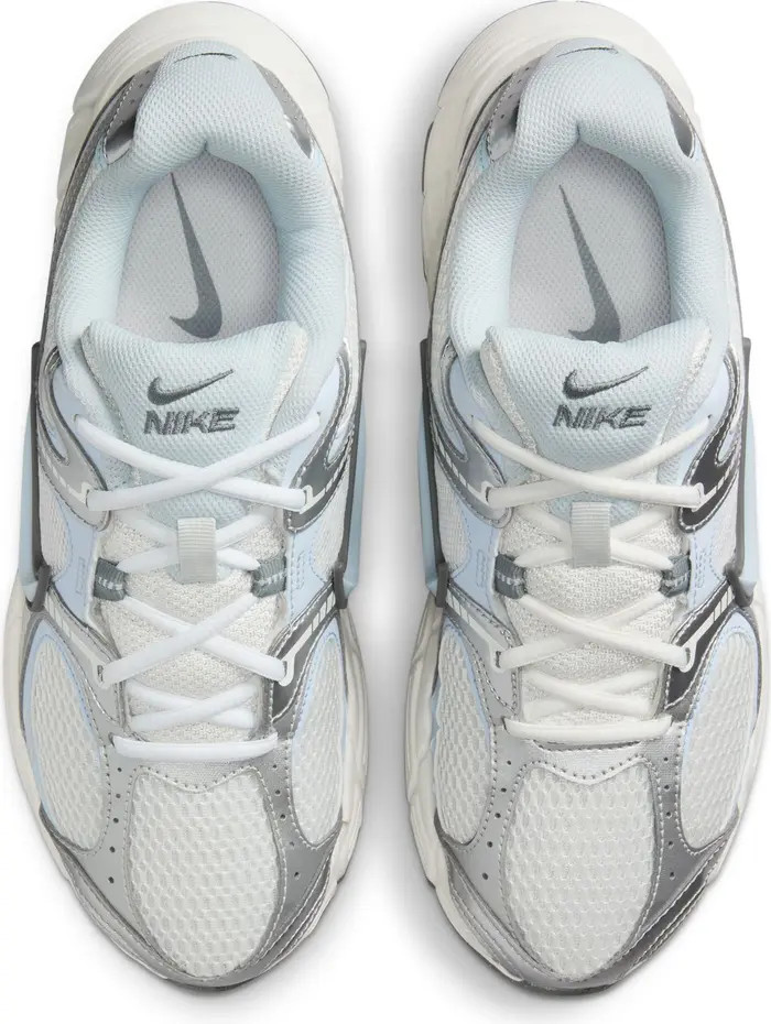 V5 RNR Sneaker (Women) | Nordstrom Rack