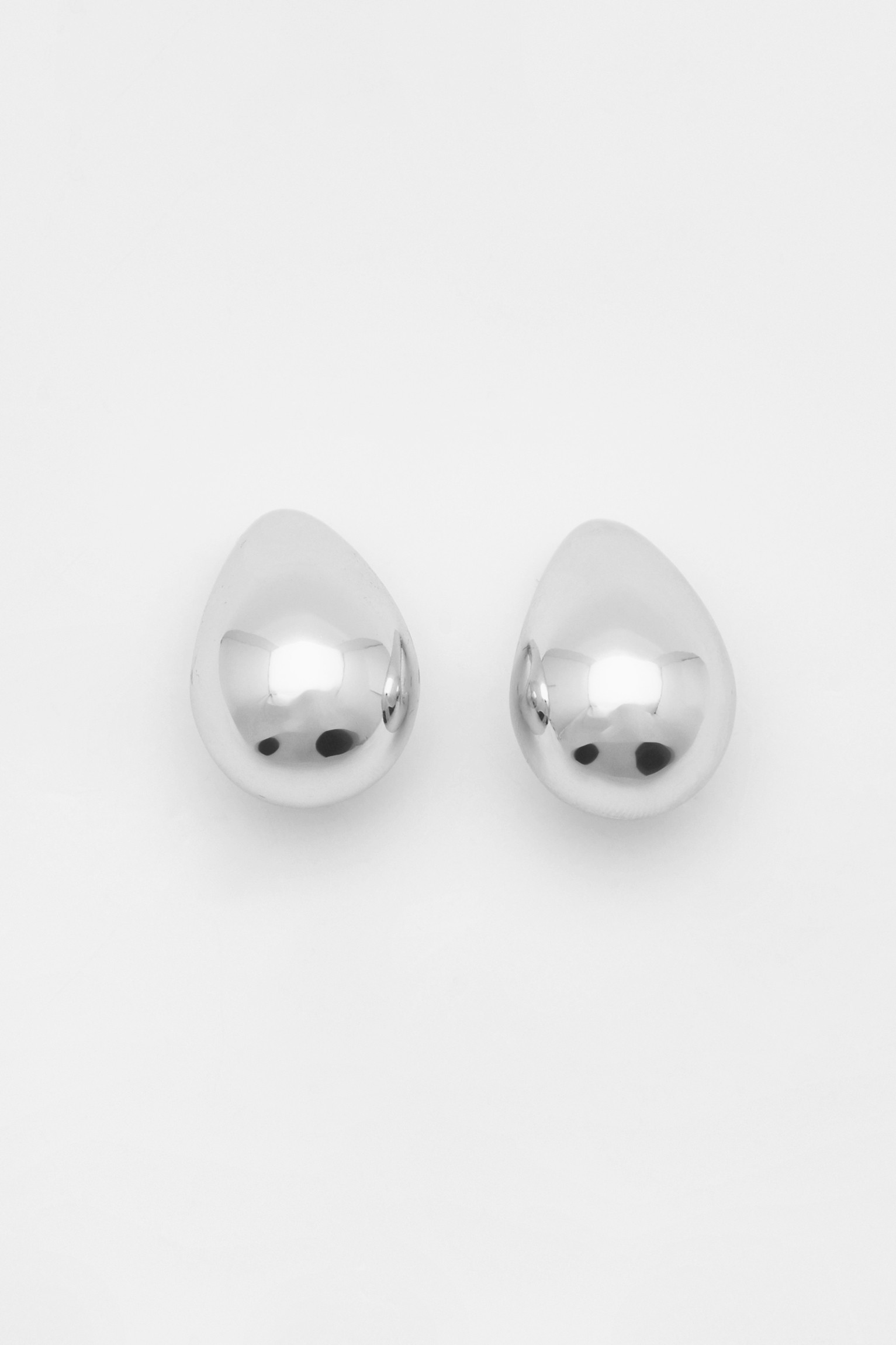 Metallic teardrop earrings | PULL and BEAR UK
