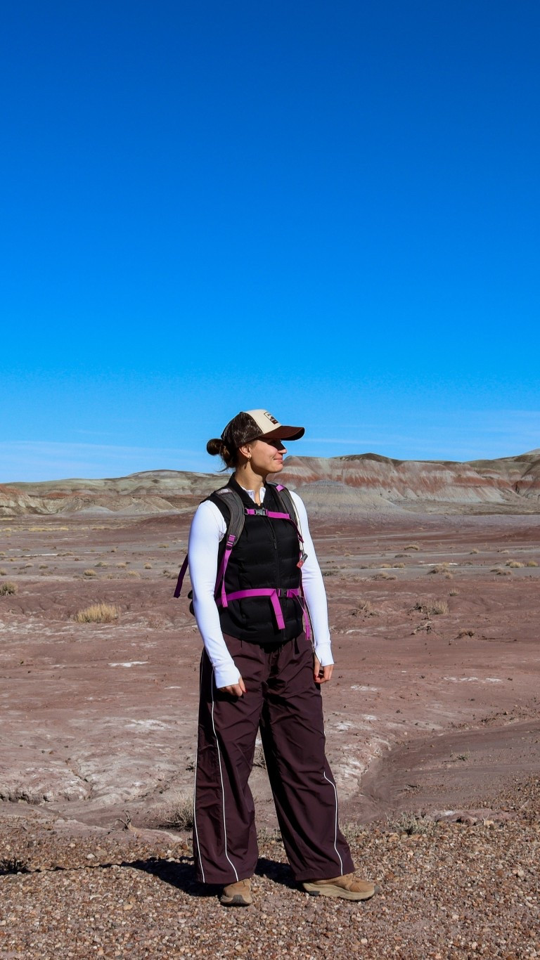 Oneractive pants: medium 
Oneractive zip up: small 


#LTKFindsUnder100 #LTKfitnessgoals #LTKTravel