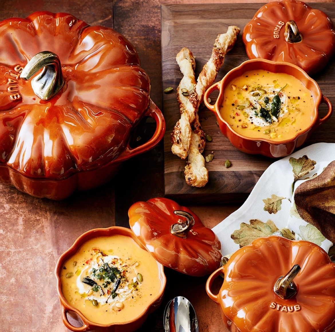 The coziest pumpkin-shapes fall soup dishes. Perfect for your Thanksgiving table

#LTKSeasonal #LTKFindsUnder100 #LTKautumn