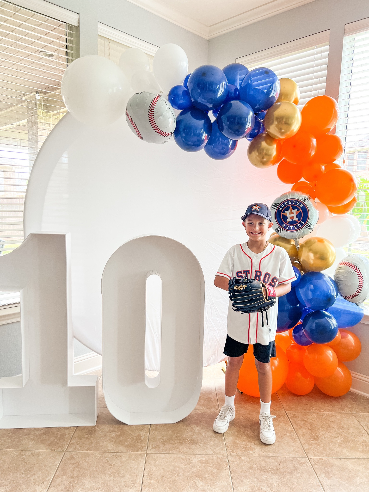 DIY boys birthday party, baseball birthday party, Houston Astros, baseball, diy birthday, balloon arch, marquee birthday numbers, marquee numbers, photo backdrop, birthday decor

#LTKhome #LTKkids