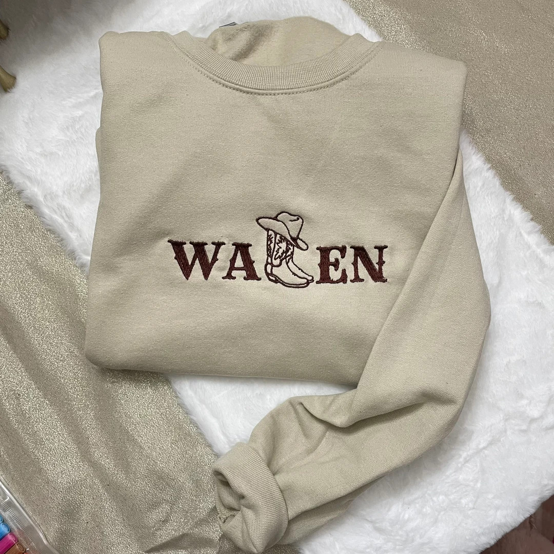 Country Embroidered Sweatshirt| Y2K Style Embroidered Crewneck| Sweatshirt- Music Merch - gifts -... | Etsy (US)