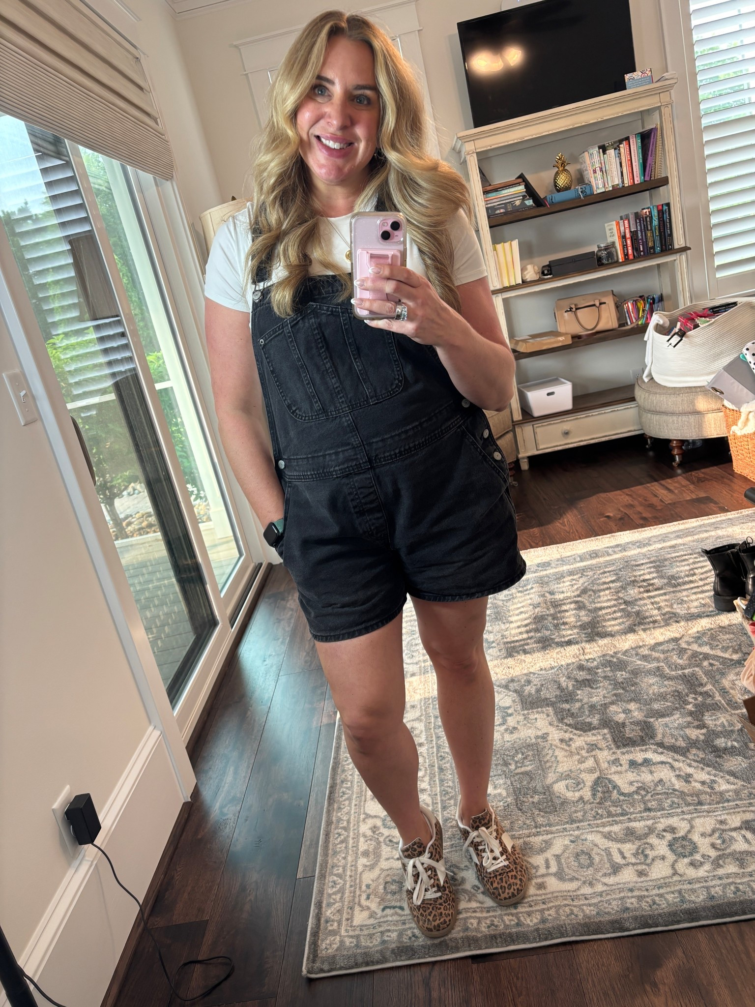 Felt cute, might delete later 💁🏼‍♀️

Old Navy overalls : XL
Amazon top : L
Target 👟: 10
Cristin Cooper necklacee
Mom outfit


#LTKMidsize #LTKStyleTip #LTKFindsUnder50