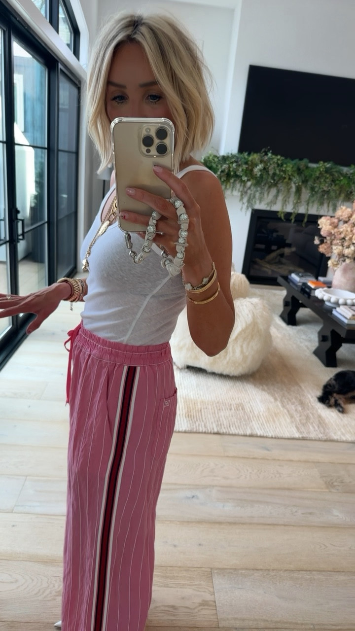 These new track pants 💗💗💗 dress them up or down … and come in regular OR long lengths 👏👏👏 I’m in a medium but could have done a small tall 