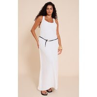 Plus White Textured Scoop Neck Maxi Dress | PrettyLittleThing US