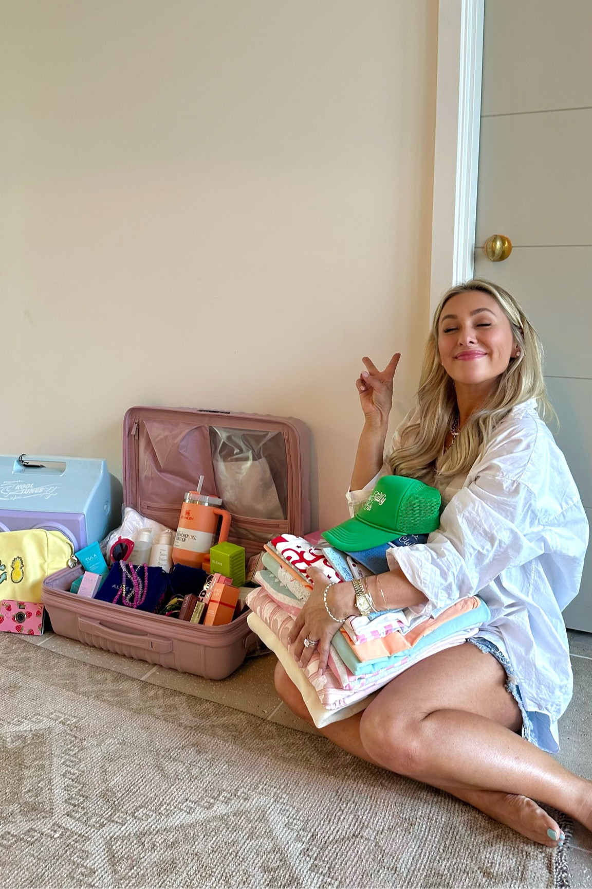 Shop the big giveaway part 3 ✨

#LTKSeasonal #LTKFindsUnder100 #LTKGiftGuide