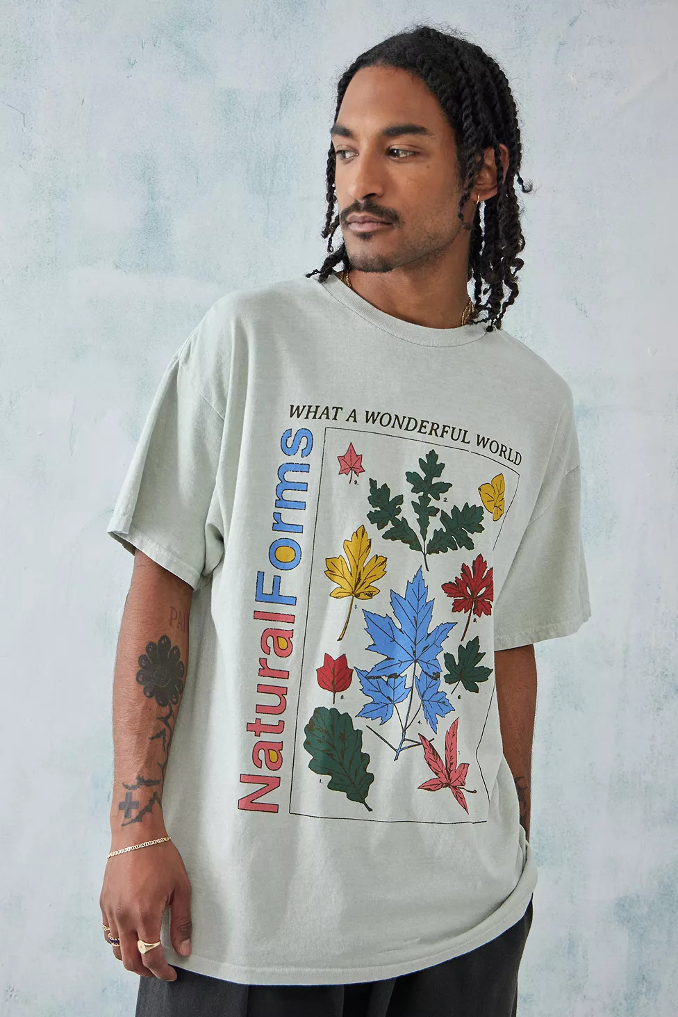 UO Overdyed White Natural Forms T-Shirt | Urban Outfitters (EU)