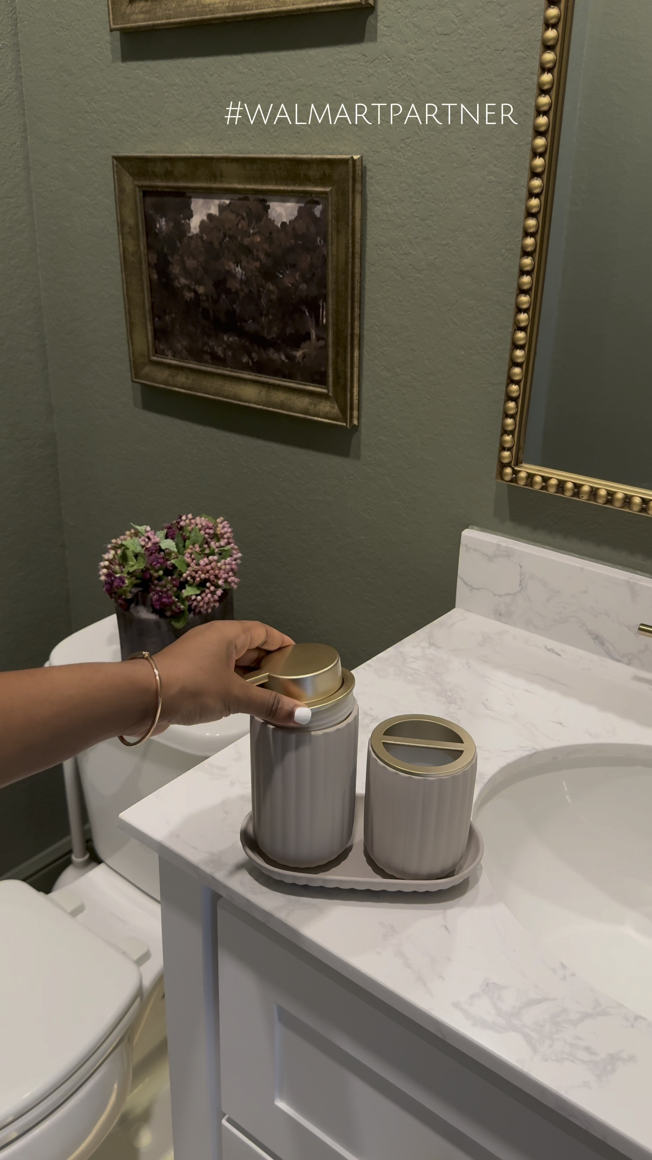 😄 Decorate your bathroom with the Beautiful Fluted Stoneware Bath Accessories 3-Piece Set. This elegant set includes a soap pump, toothbrush holder, and vanity tray, all designed with a sophisticated fluted finish. Available in four beautiful colors, it’s the perfect way to bring both style and function to your space.


#LTKHome #LTKSaleAlert #LTKStyleTip