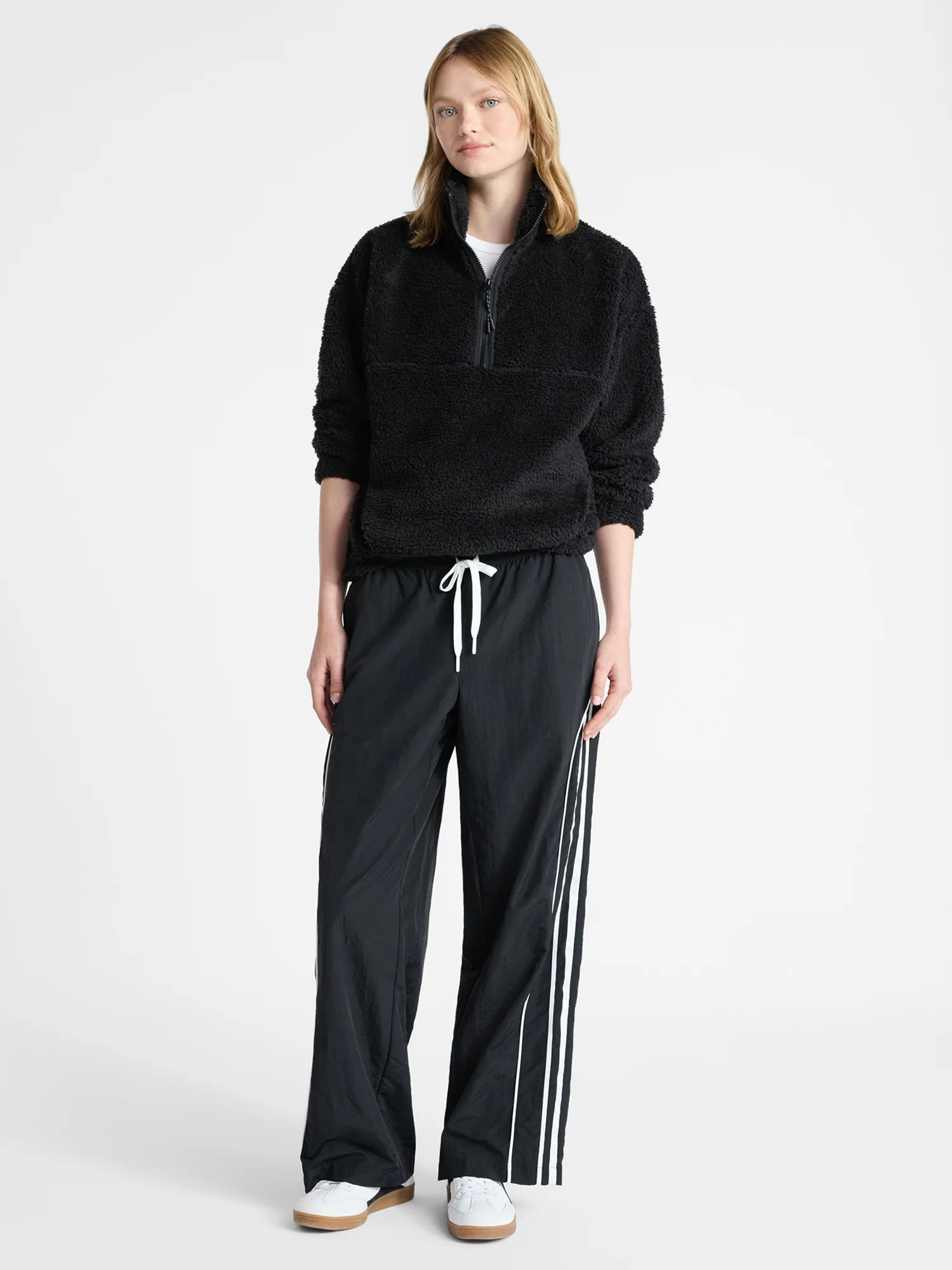 No Boundaries Plush Half-Zip Pullover, Women's | Walmart (US)