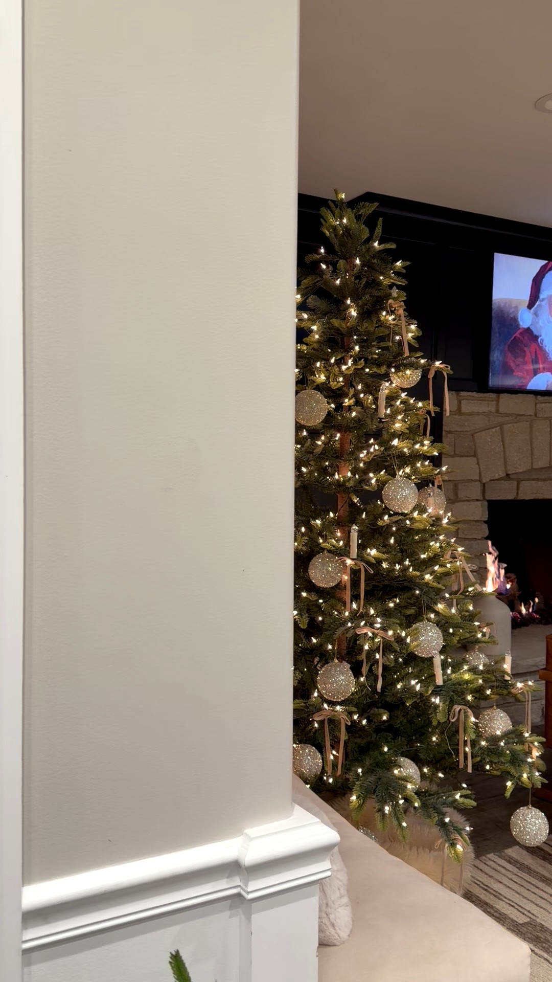 Cozy Christmas views in our basement 🎄 

#christmasdecor #christmas #christmashome #christmasinspo #christmastree #basement #amazonfinds #founditonamazon 

#LTKGiftGuide #LTKSeasonal #LTKHoliday