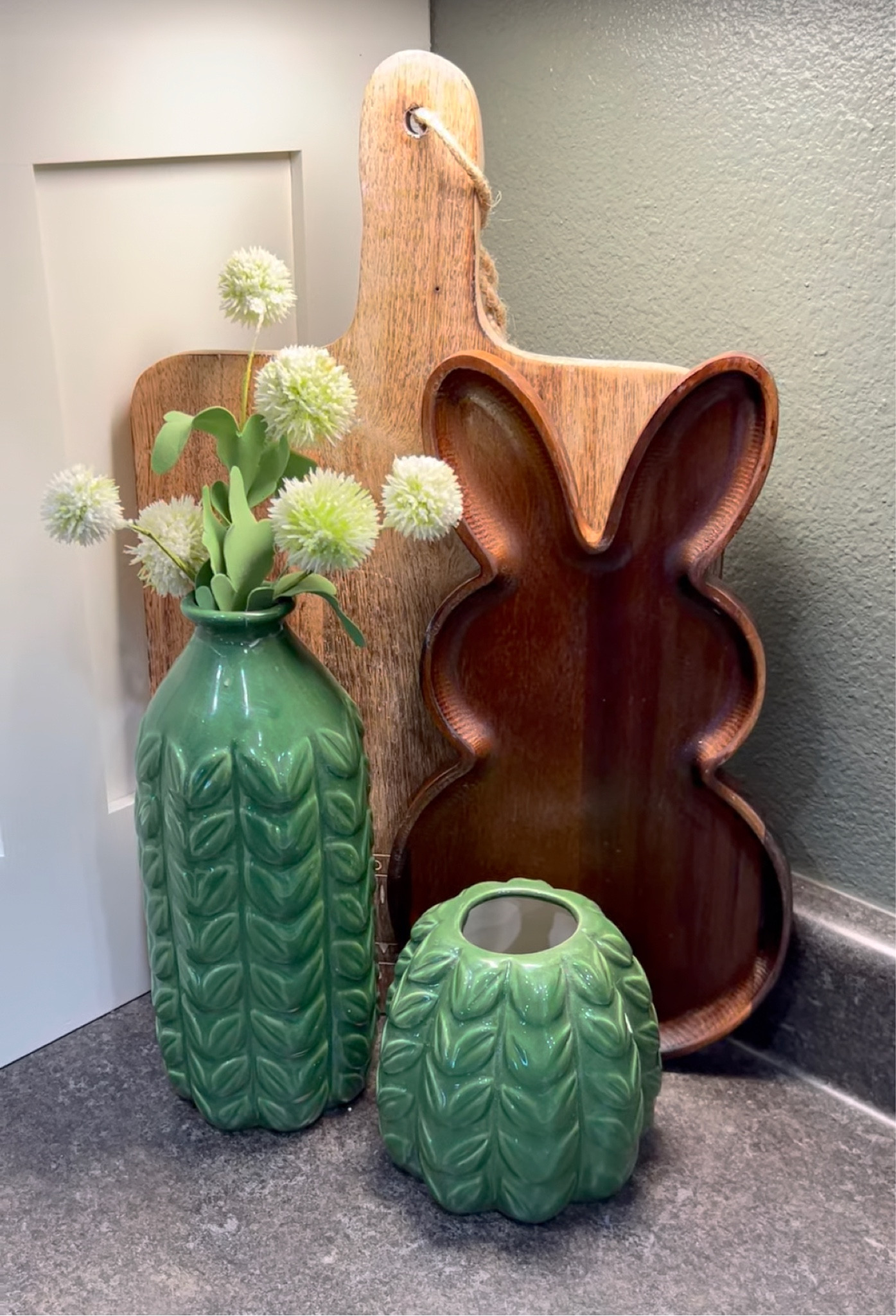 Easy Easter decor 

#LTKhome #LTKSeasonal #LTKfindsunder50