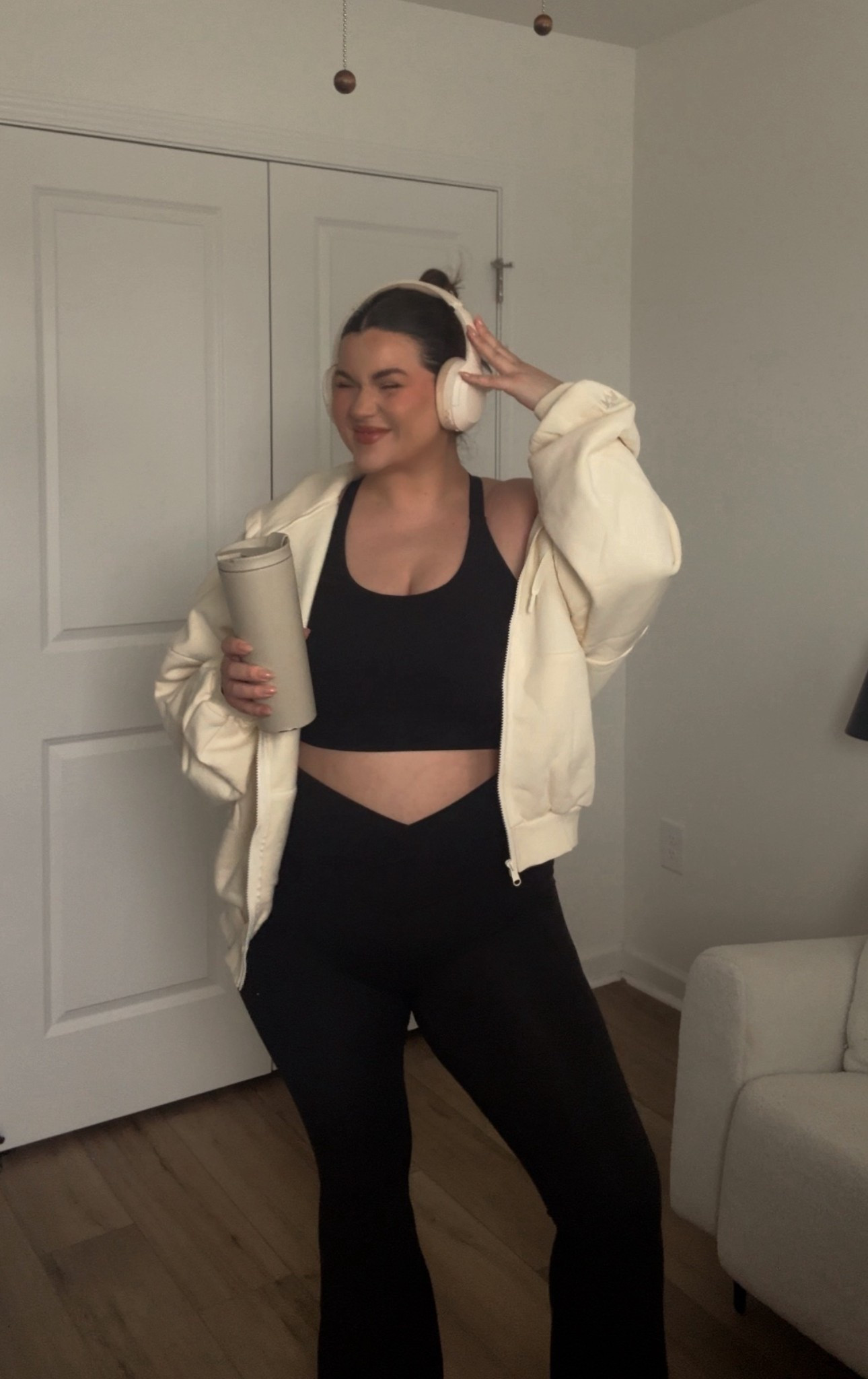 Obsessing over these flared leggings and sports bra/tank from @POPFLEX 

Wearing XL in everything! 

#LTKgrwm #LTKfitnessgoals #LTKselfcare