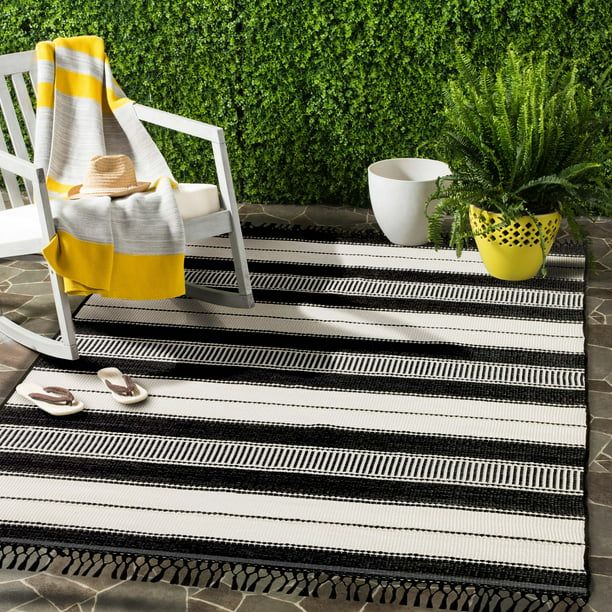 Better Homes & Gardens 5' x 7' Black and White Striped Outdoor Rug | Walmart (US)