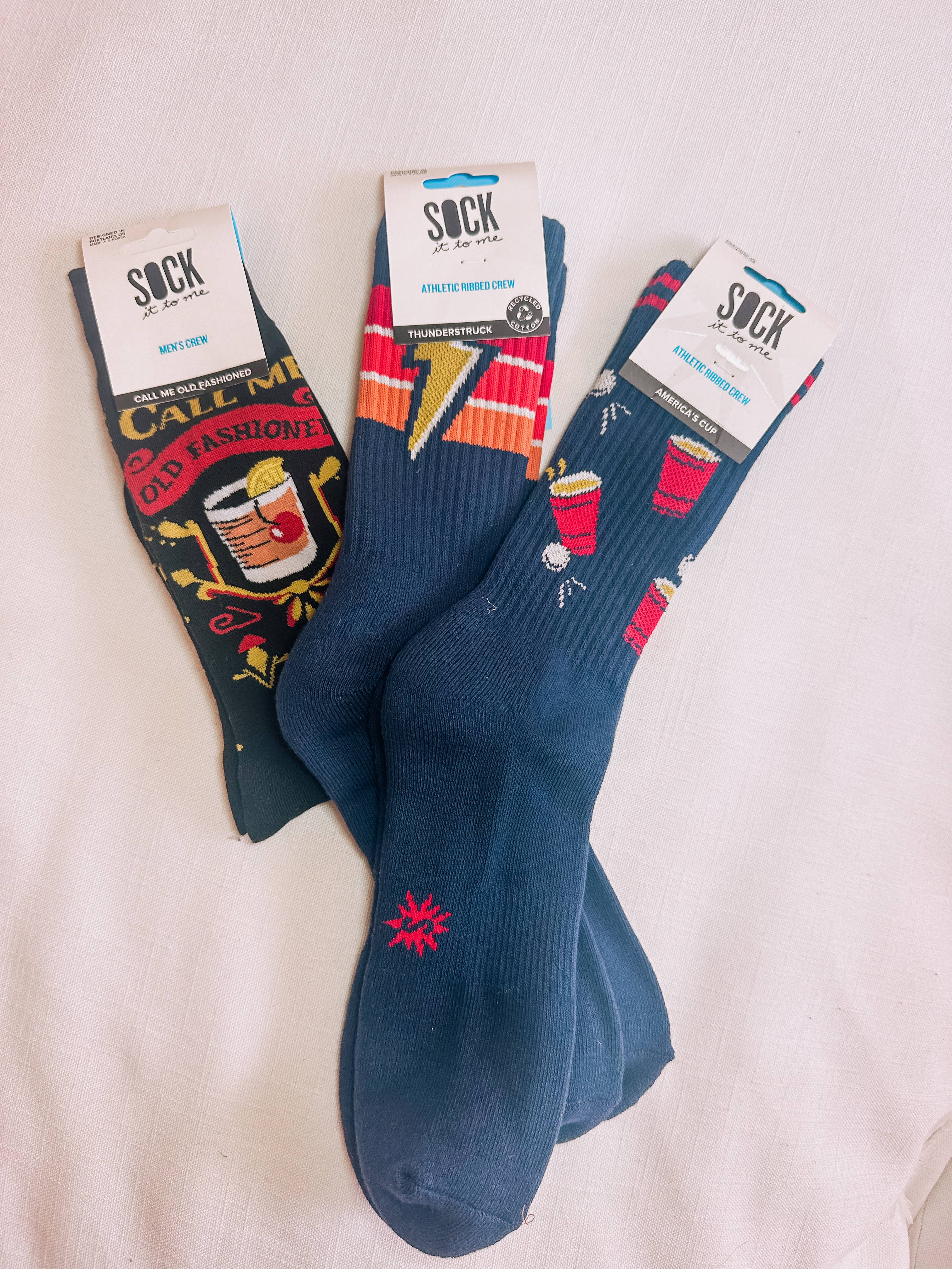 🎄🧦 Fun, funky, and perfect for him this holiday season! Whether it's for your guy, a coworker, or the host of the best holiday party, these socks are a universally loved gift that brings both style and personality. 👏 Tap the link in bio to snag the perfect pair! ✨

Let’s make gifting easy (and a little more colorful) this year. 🎁 #HolidayGiftGuide #SocksForHim #FunkySocks #GiftIdeasForHim 

 #LTKGiftGuide #LTKHoliday #LTKMens