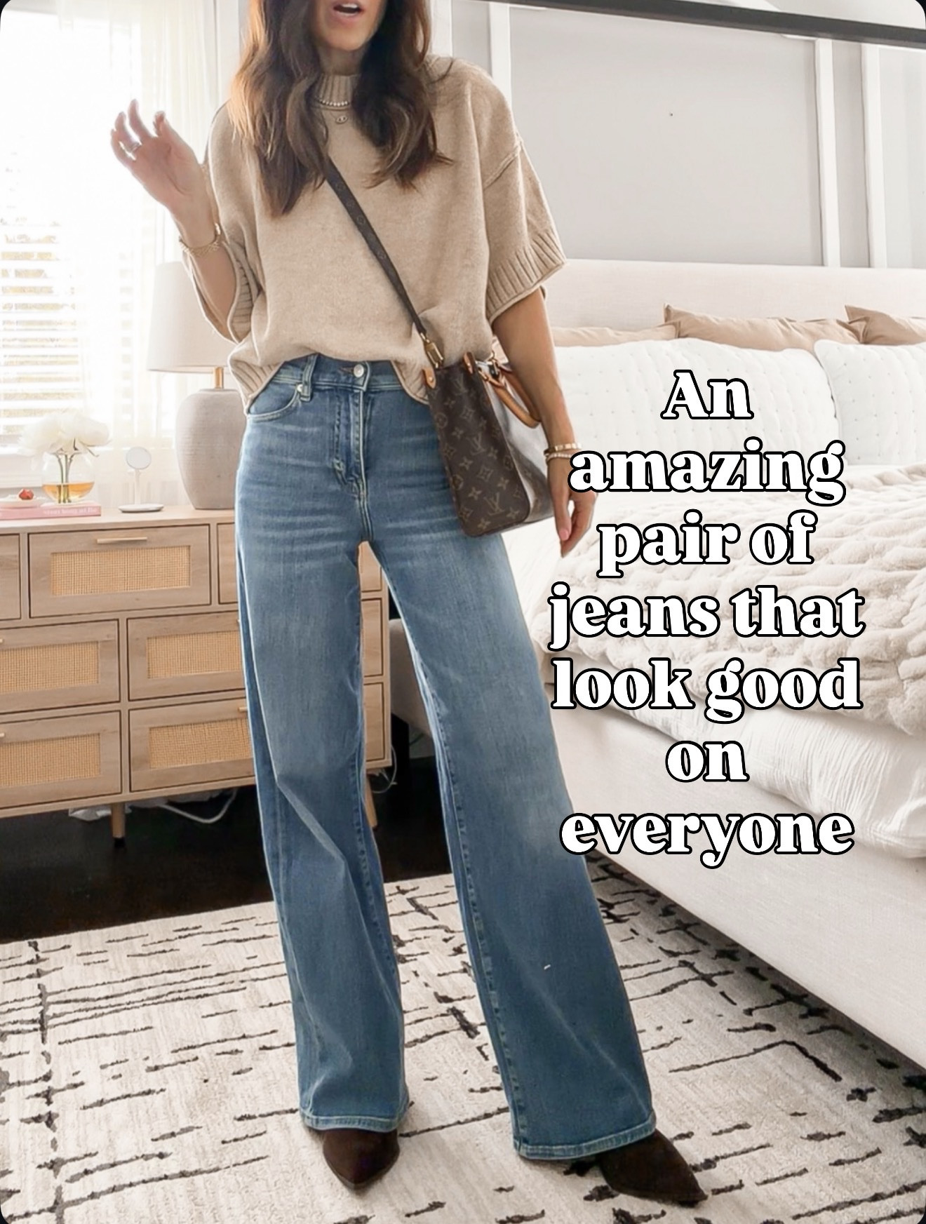 These jeans = the pair that actually works on everyone 🙌🏼🔗⬇️

#LTKootd #LTKOver40 #LTKSeasonal