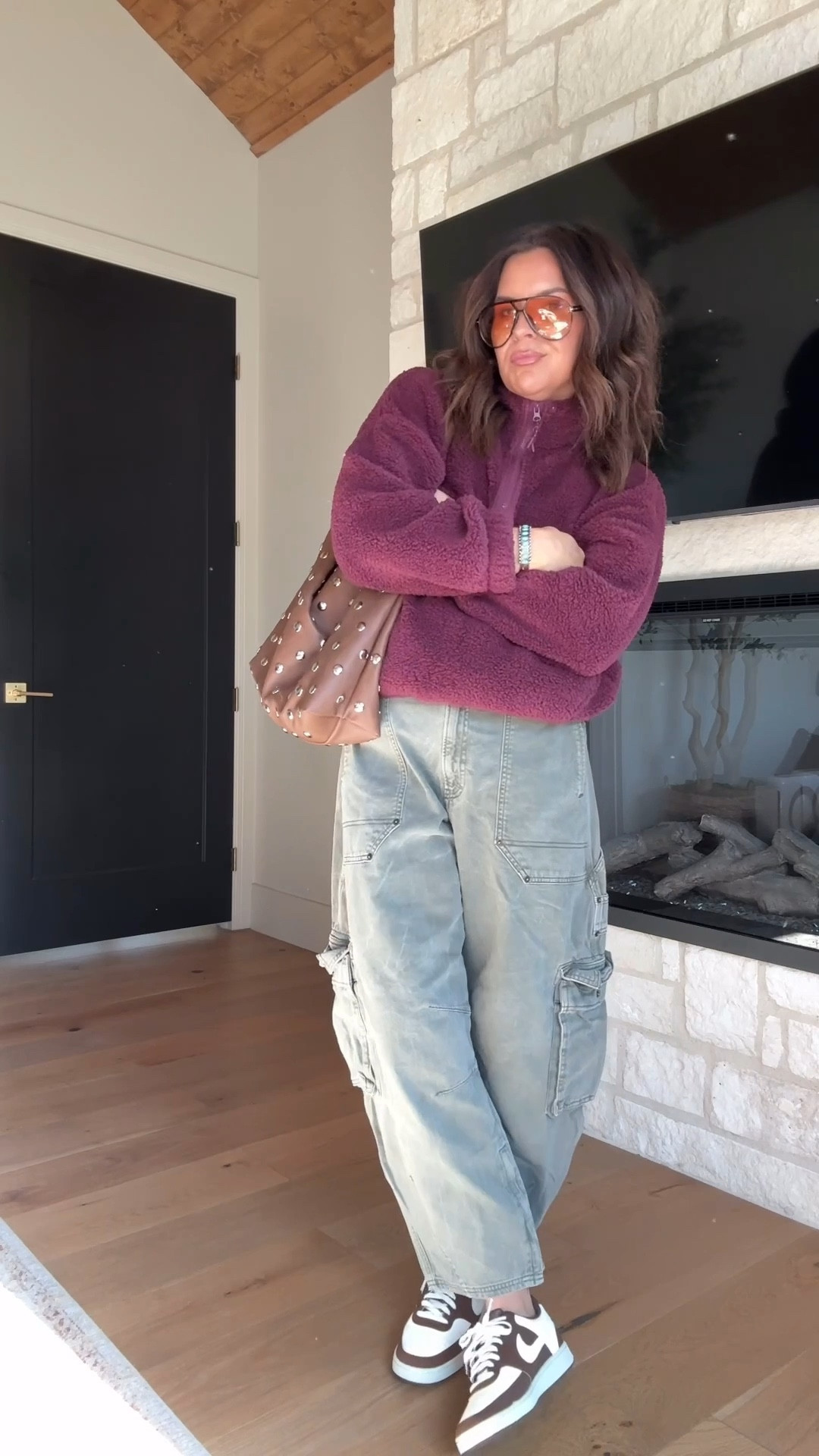 $10 Walmart Sherpa! : XL
Gap Cargo Barrel: 14 (for true to size, I side up on for a very loose fit)
Sneakers: TTS
Amazon bag is DEVINE!

#LTKSaleAlert #LTKMidsize #LTKFindsUnder50

#LTKActive #LTKHoliday #LTKGiftGuide
