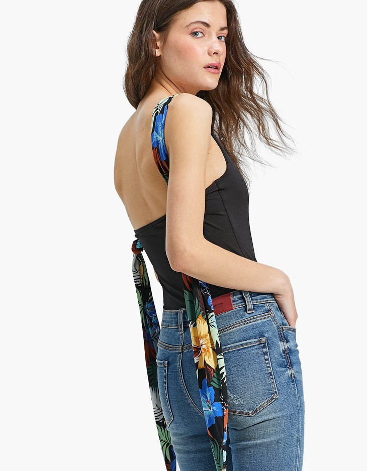 Body foulard dos - null | Stradivarius (FR)