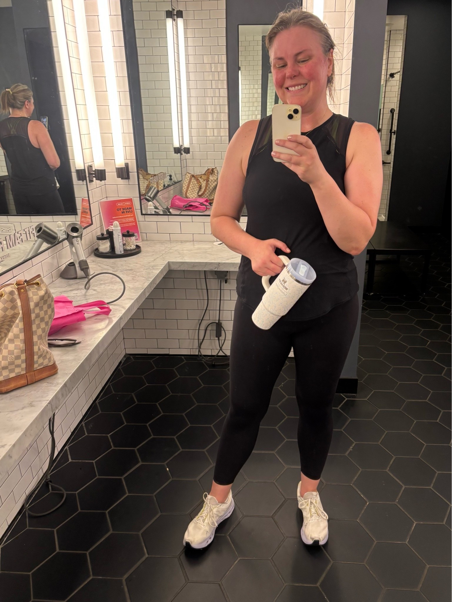 Today’s Barry’s sweatfit

#LTKTall #LTKMidsize #LTKOver40